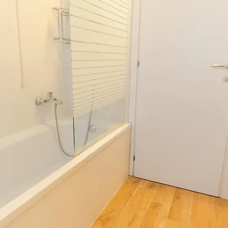 Giulia - Italian Homing Villa